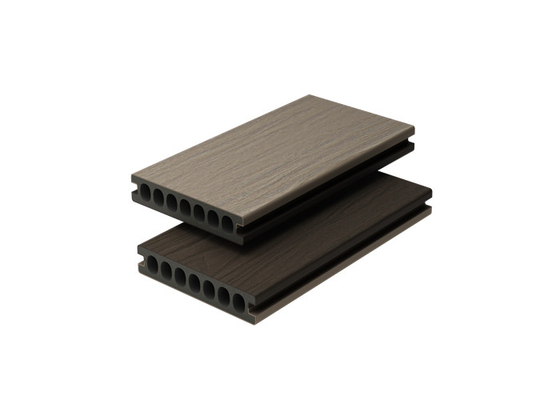 7 Round Hole 142 X 22 Capped Composite Decking Brushing Embossing Plastic Deck Boards