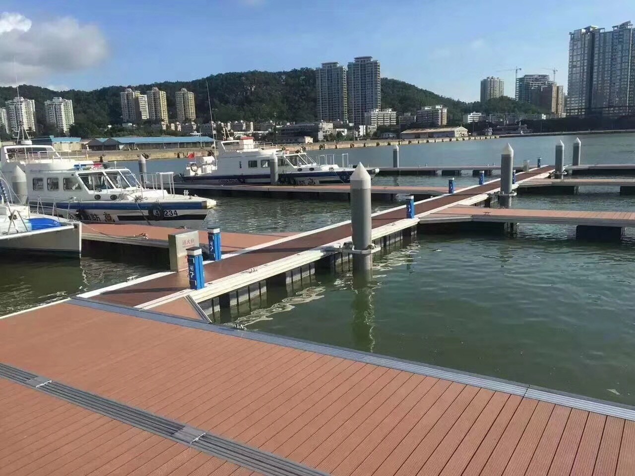 140 X 30 Waterproof WPC Composite Decking Outdoor Plastic Deck Boards